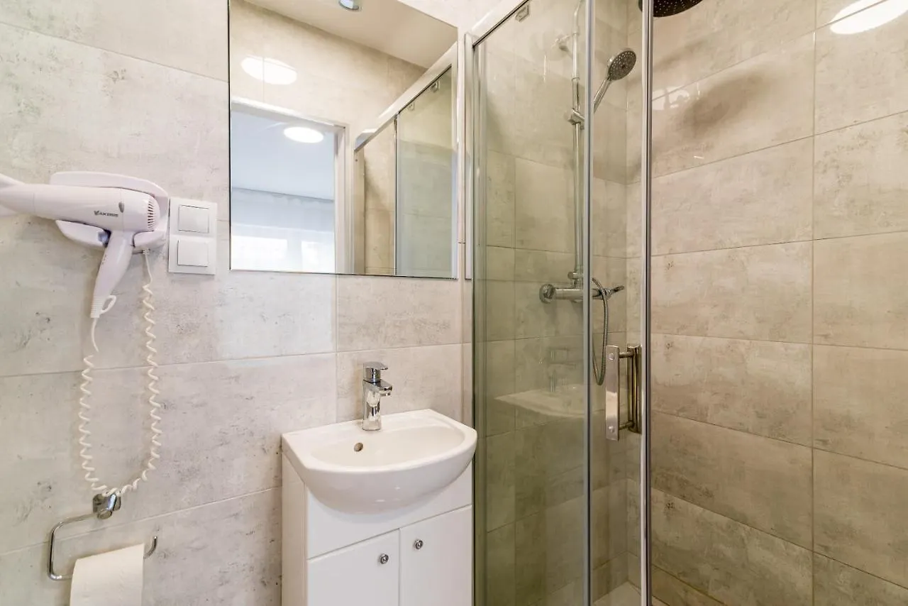 Studio I Pokoje I Pokoje Z Lazienkami Apartment Gdansk